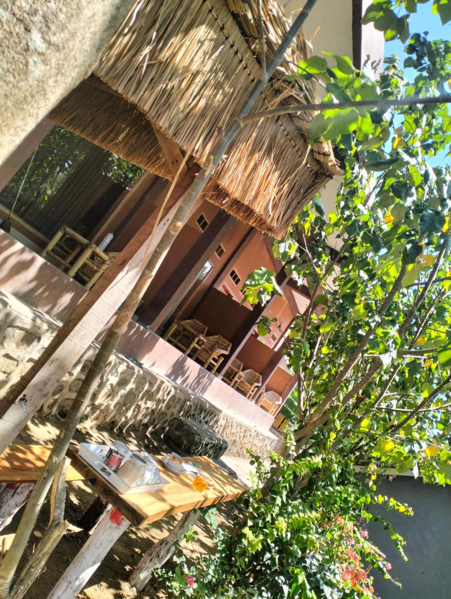 Fullmoon Homestay Kuta  Exterior photo