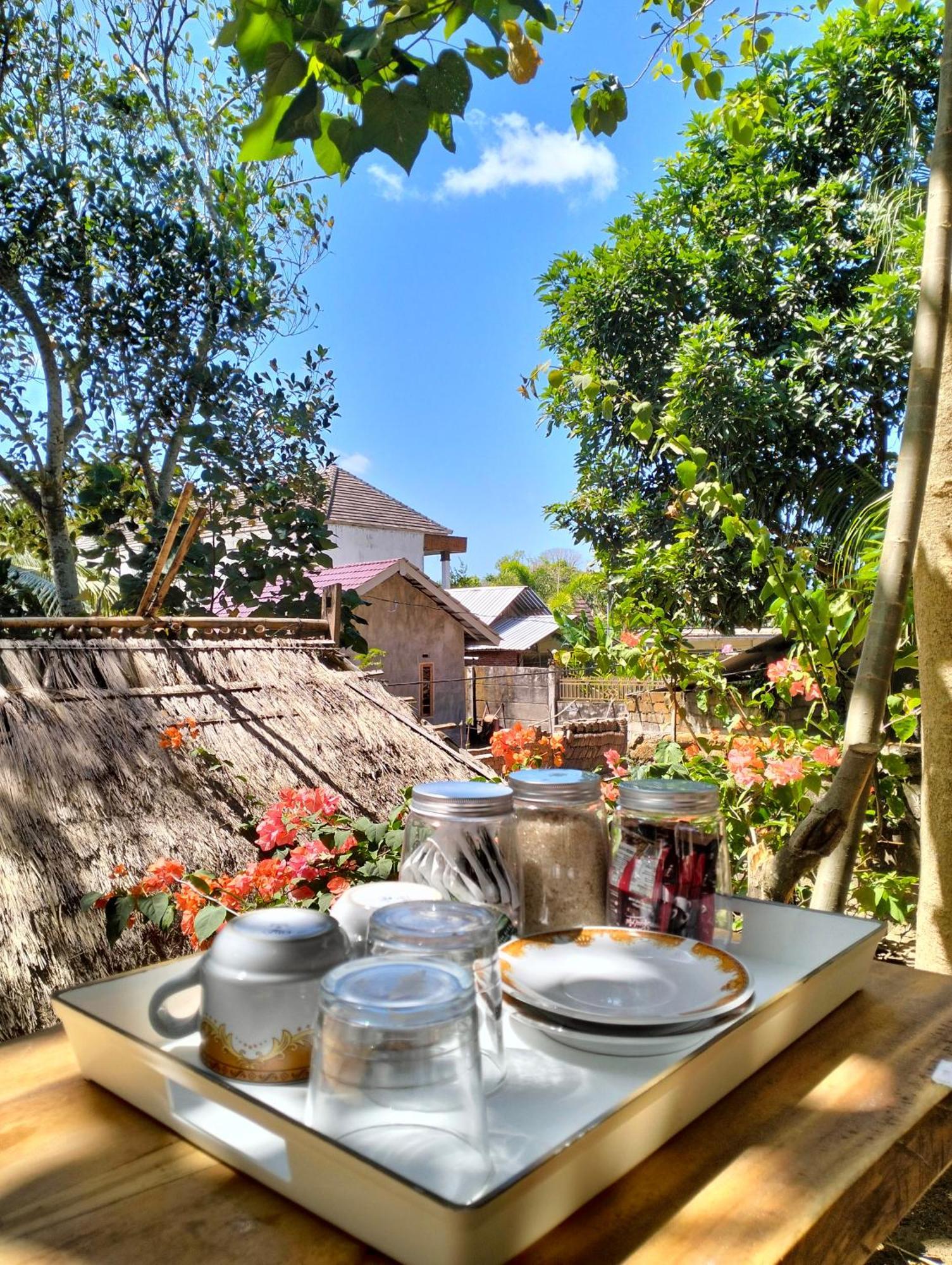 Fullmoon Homestay Kuta  Exterior photo