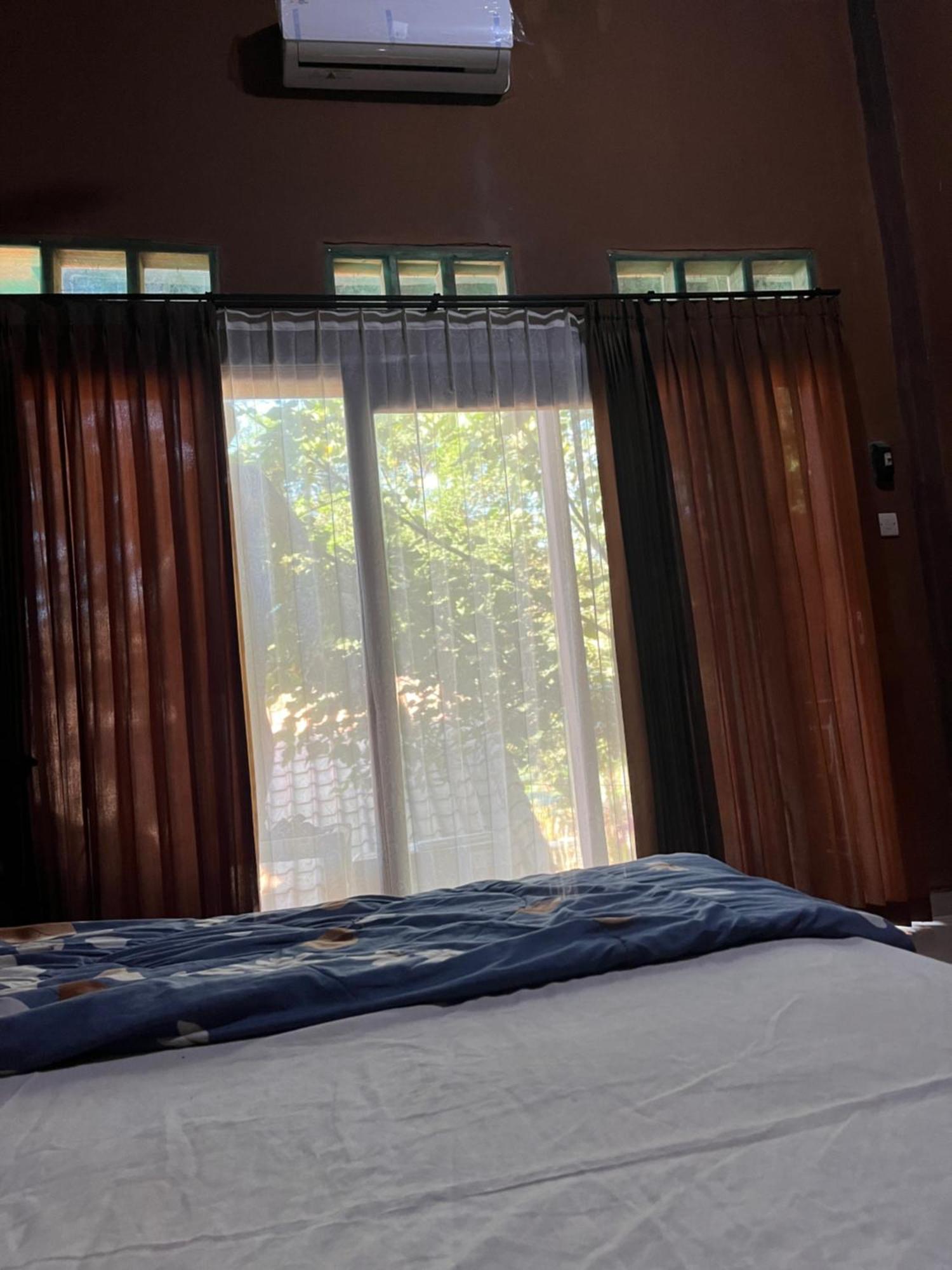 Fullmoon Homestay Kuta  Exterior photo