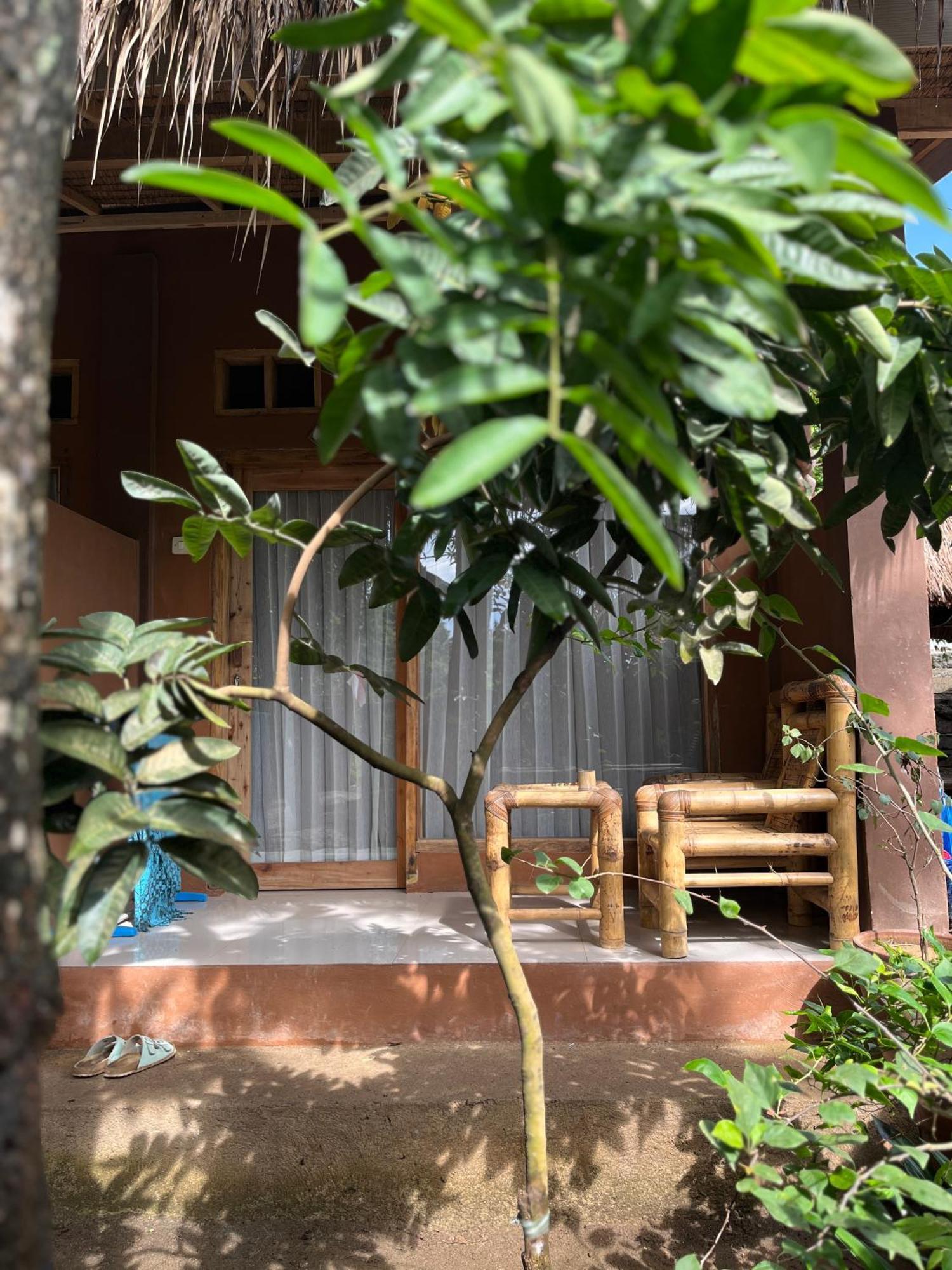 Fullmoon Homestay Kuta  Exterior photo